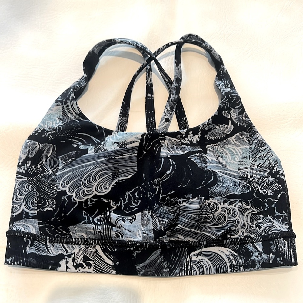Lulu lemon sports bra
